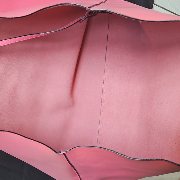 YSL Shopping Tote Pink Large w/Pouch + Dustbag🩷 - Picture 11 of 14